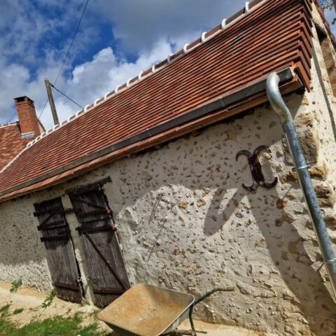 renovation gouttiere toiture champagne 72