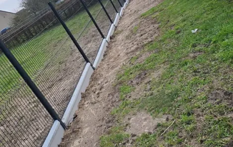 Soubassement clôture Bouloire 72440