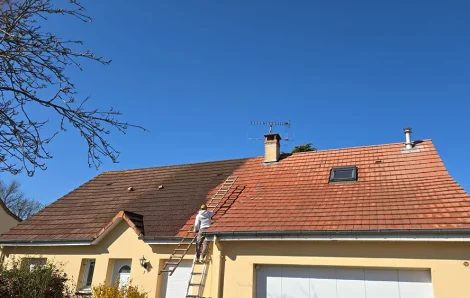 Nettoyage toiture Changé 72560