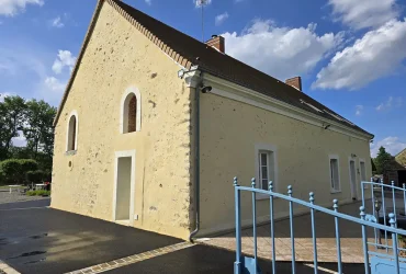 renovation facade yvre l eveque 72